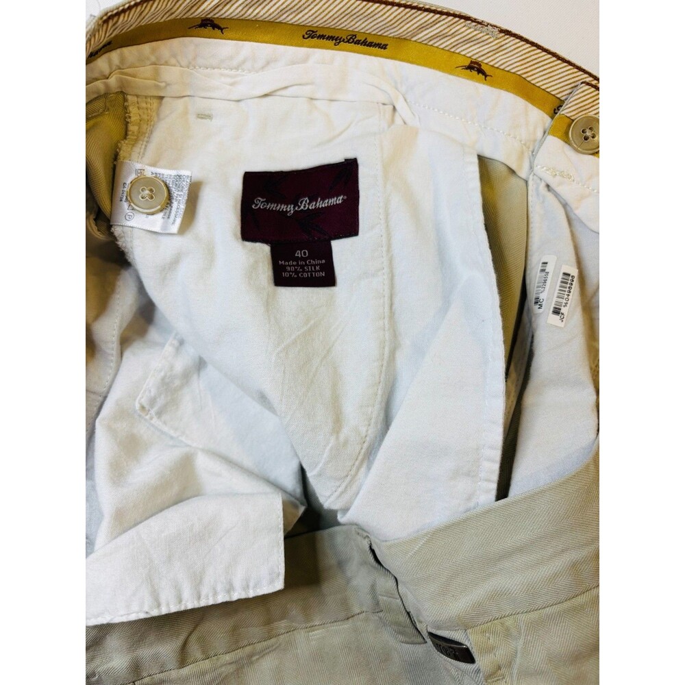 Tommy Bahama Mens Size 40 Tan Pleated Shorts Silk Blend Beige Khaki Casual Beach - Picture 2 of 12